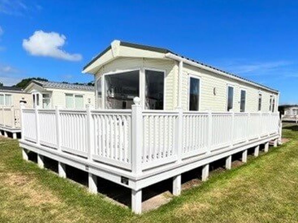2 bed mobile/park home for sale in Blue Anchor Bay Rd, Blue Anchor