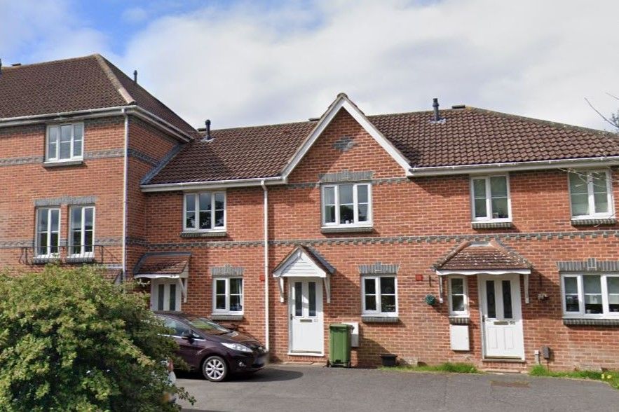 2 bed terraced house to rent in Saffron Way, Whiteley, Fareham PO15, £