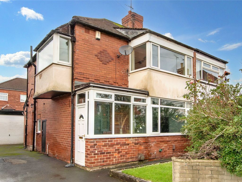 3 bed semidetached house for sale in Grange Park Grove, Leeds LS8, £