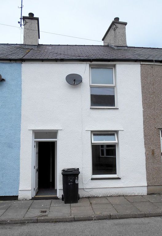 2 bed terraced house to rent in Henry Street, Holyhead LL65 Zoopla