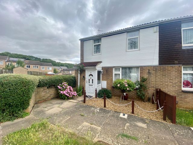 Longueville Court Lumbertubs Northampton NN3  