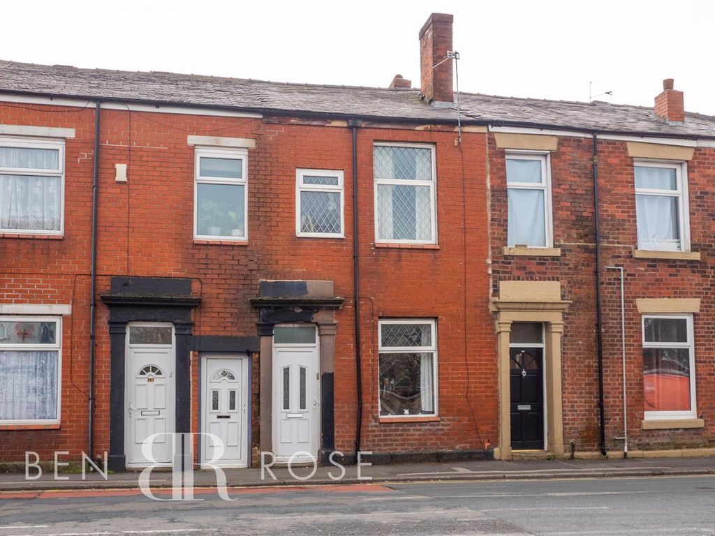 3 bed terraced house for sale in Pall Mall, Chorley PR7 Zoopla