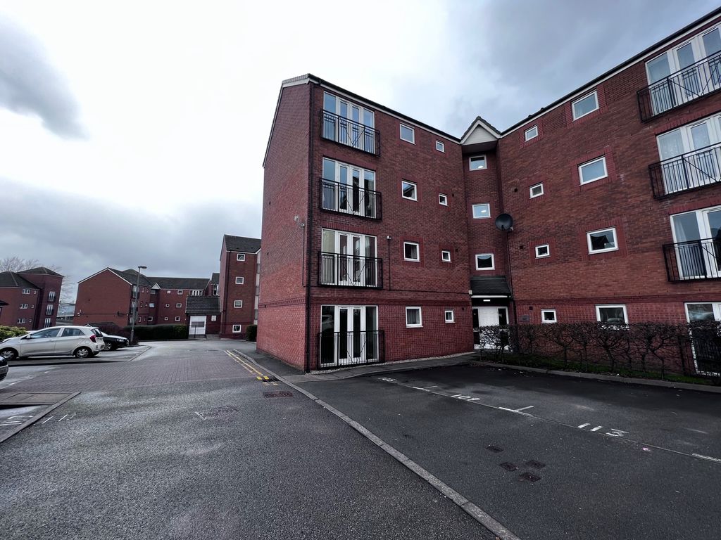 2 bed flat to rent in Terret Close, Walsall WS1 Zoopla