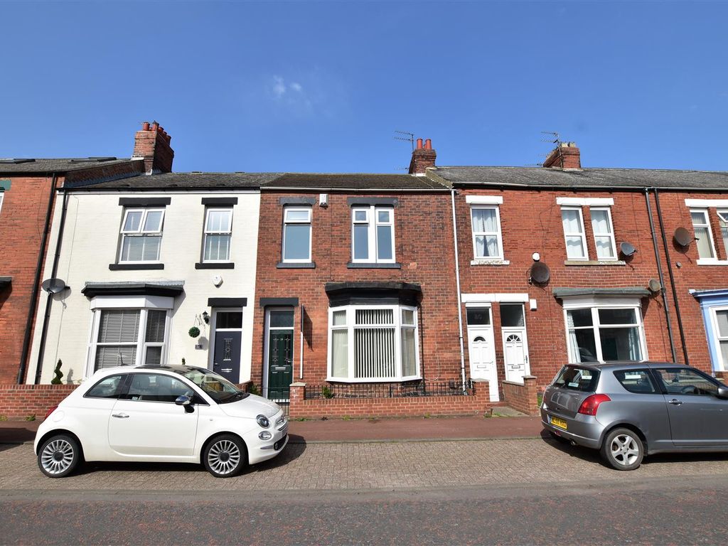 3 bed terraced house for sale in Roker Baths Road, Roker, Sunderland