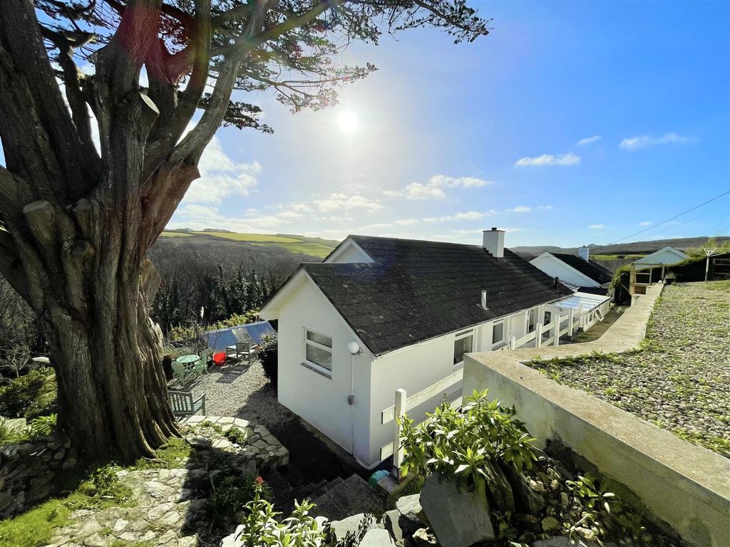 3 bed property for sale in Bolenna Lane, Perranporth TR6 Zoopla
