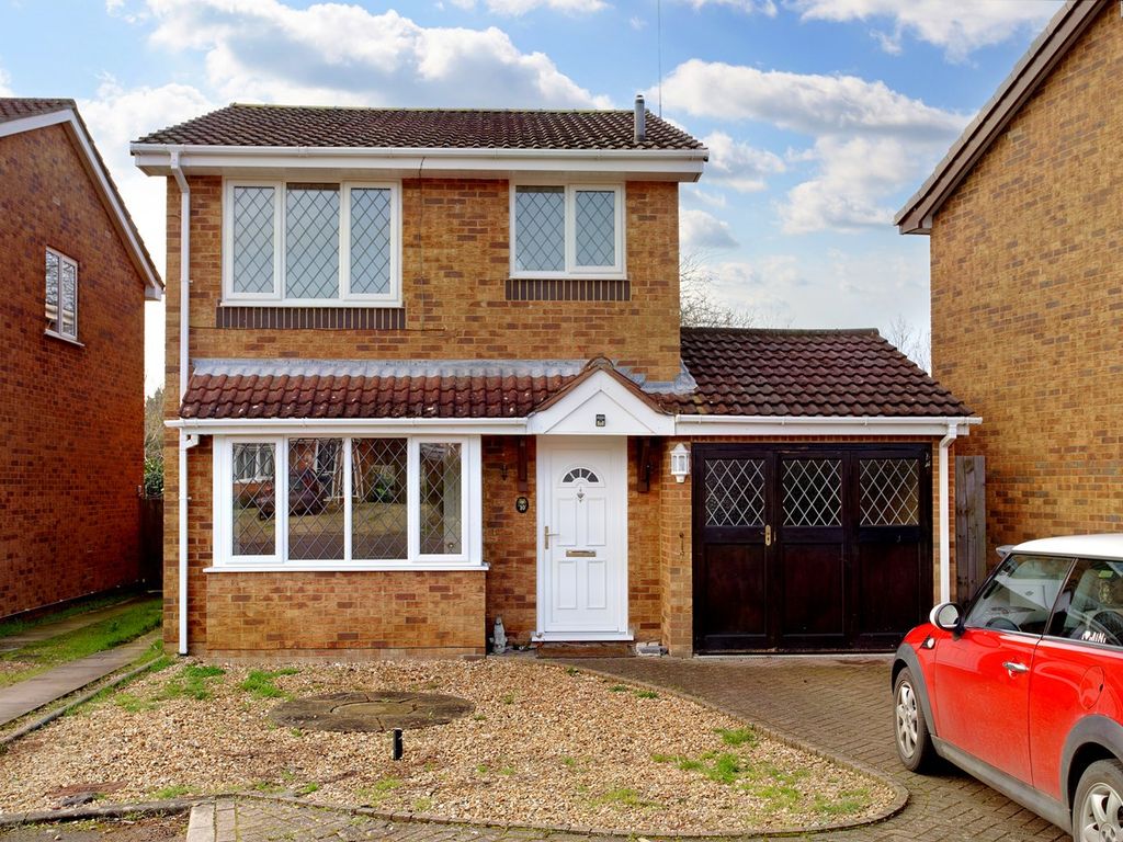 4 bed detached house for sale in Kielder Court, Barton Seagrave