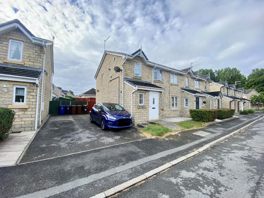 3 bed end terrace house for sale in Culshaw Street, Burnley BB10 Zoopla