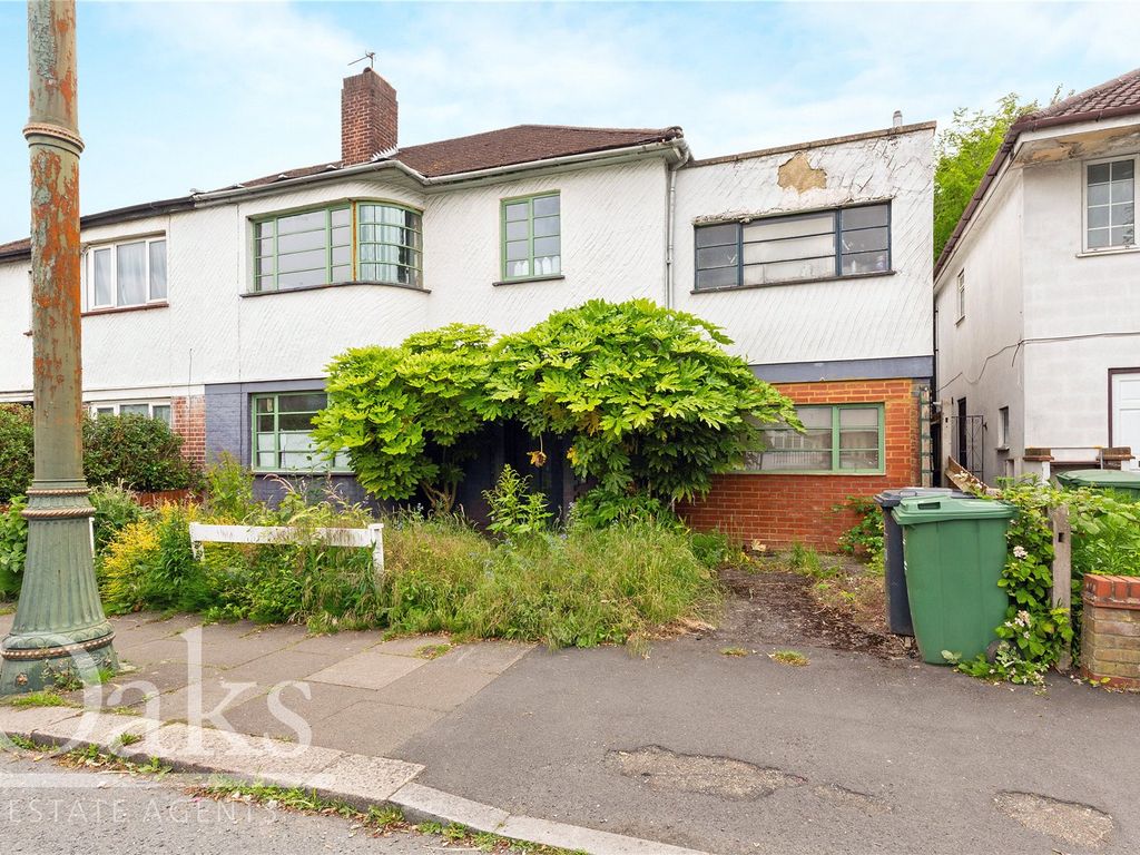 4 bed semidetached house for sale in St. Julians Farm Road, London