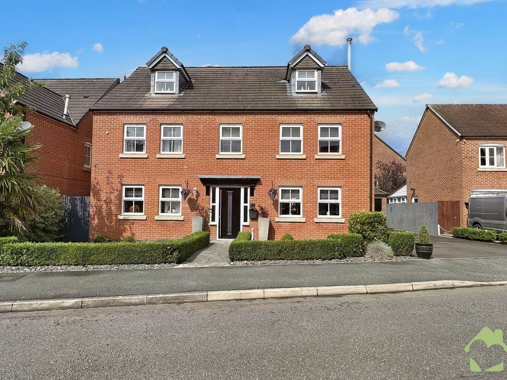 5 bed detached house for sale in Nightingale Way, Catterall, Preston