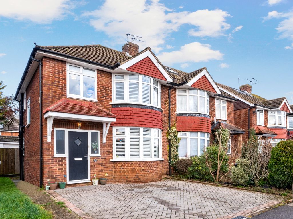 3 bed semidetached house for sale in Shepperton, Surrey TW17 Zoopla