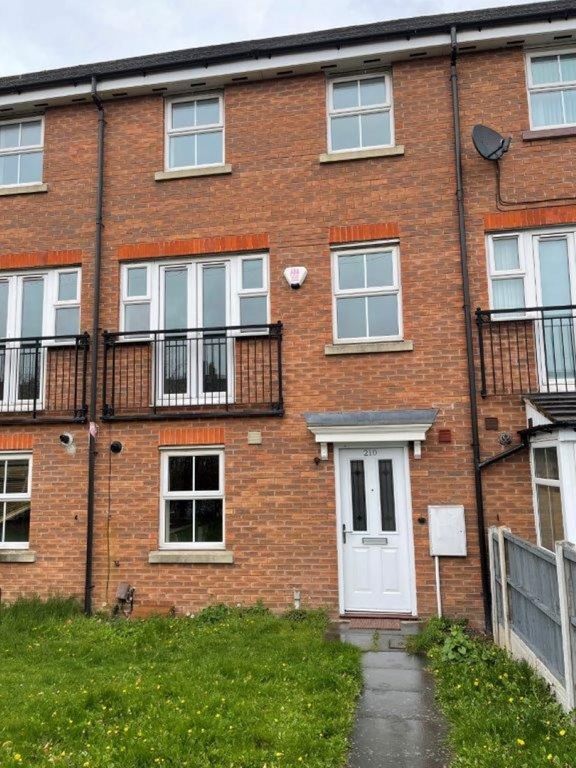 4 bed terraced house to rent in Friar Park Road, Wednesbury WS10 Zoopla
