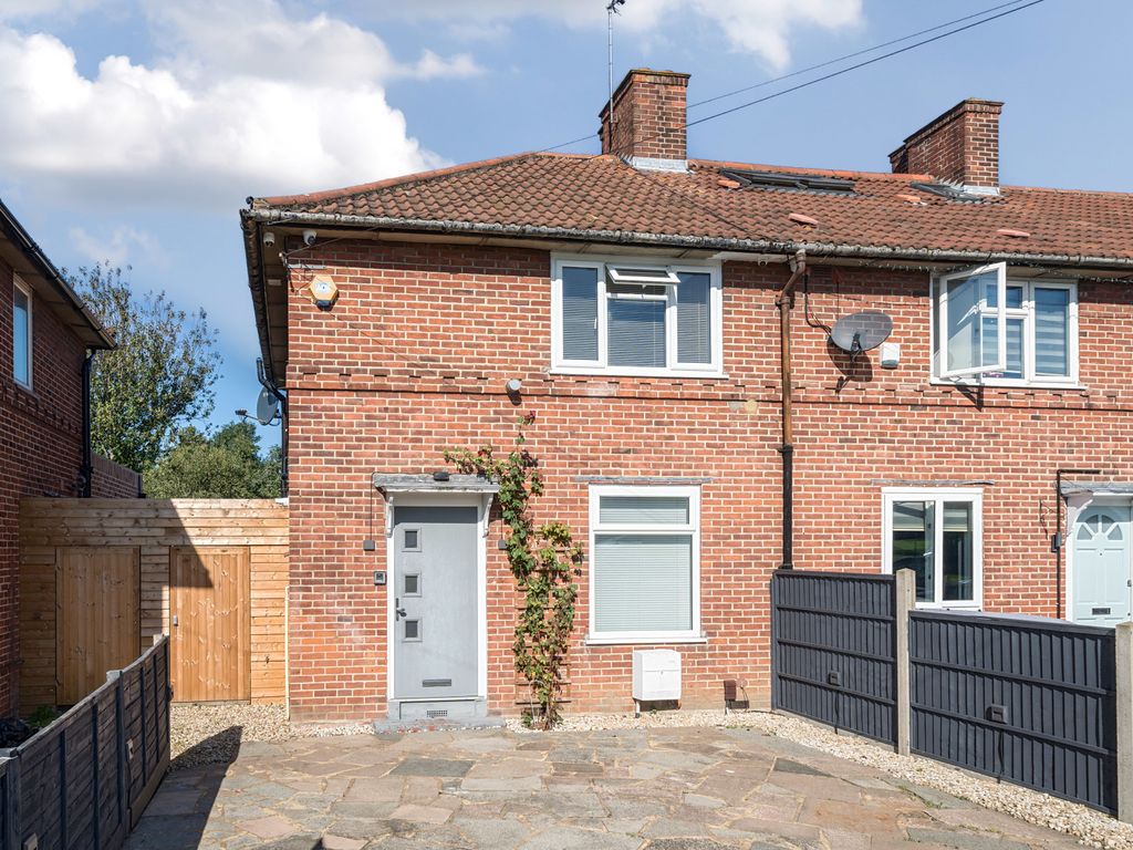 2 bed end terrace house for sale in Malmesbury Road, Morden, Surrey SM4