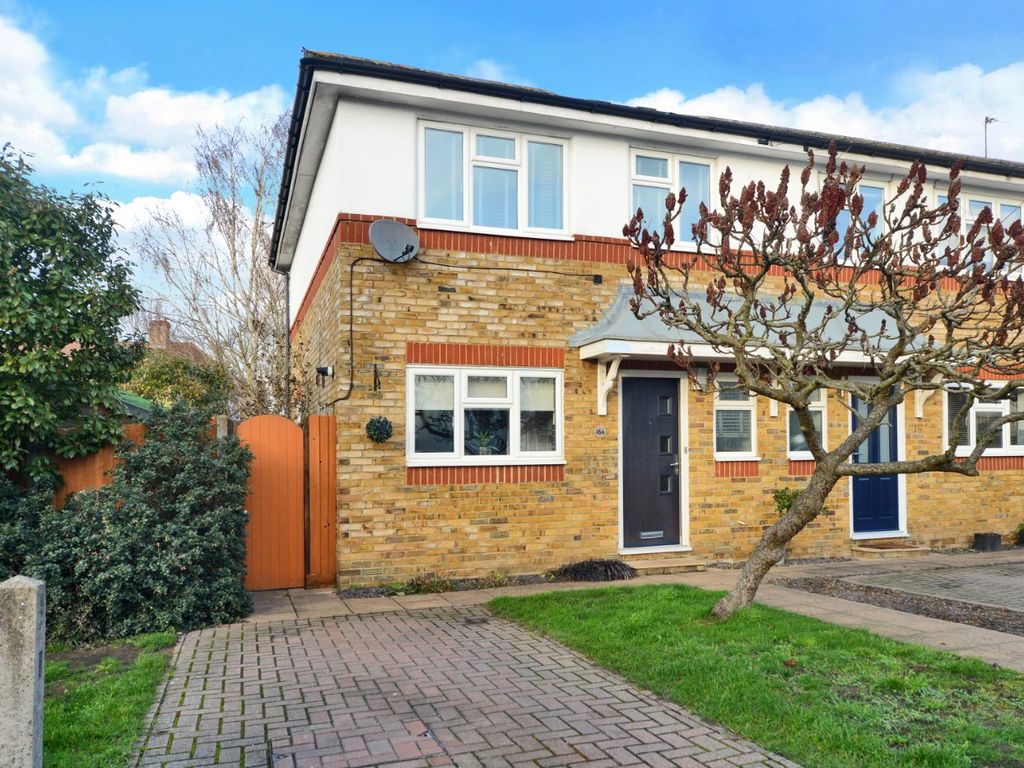 3 bed semidetached house for sale in Hilldale Road, Cheam, Sutton SM1