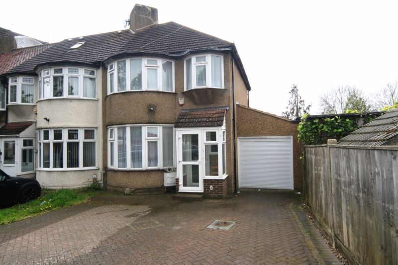 4 bed semidetached house to rent in Gainsboro Gardens, Sudbury Hill
