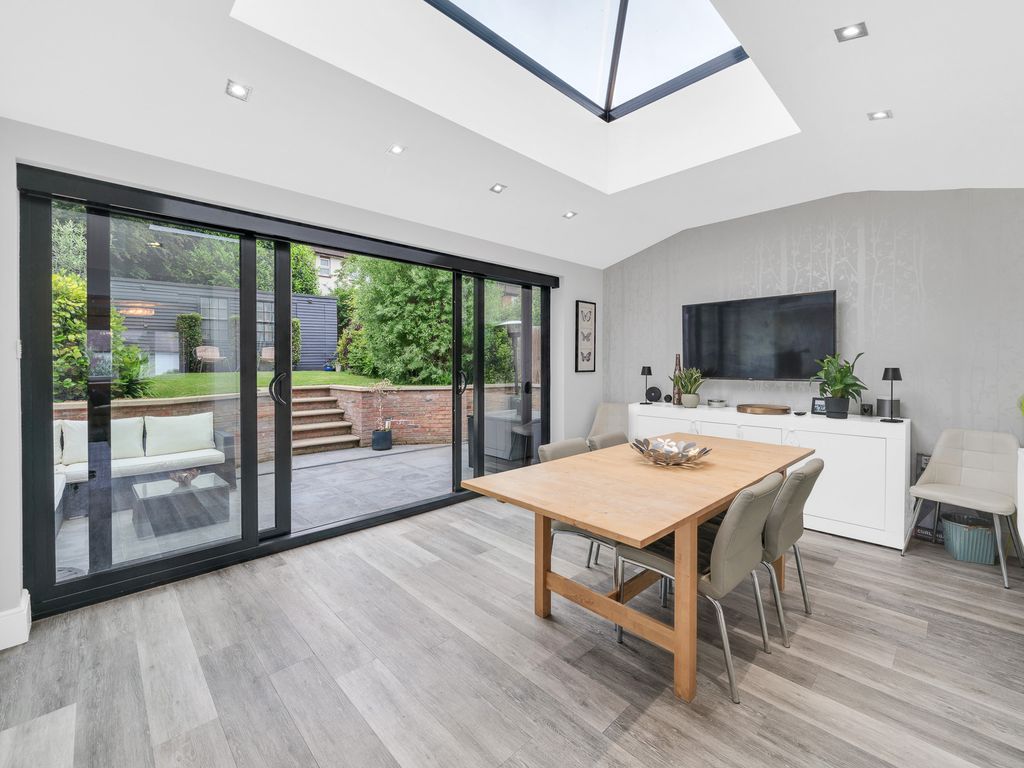 3 bed semidetached house for sale in Slades Drive, Chislehurst, Kent