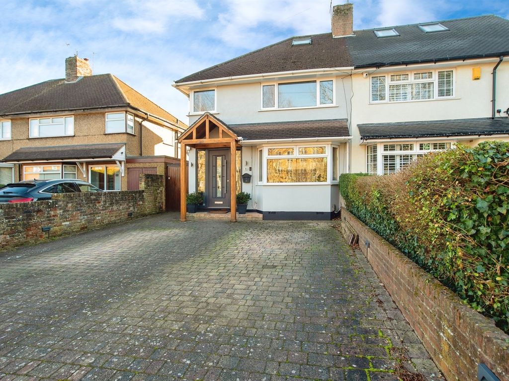 3 bed semidetached house for sale in Hammer Parade, Hunters Lane, Leavesden, Watford WD25, £