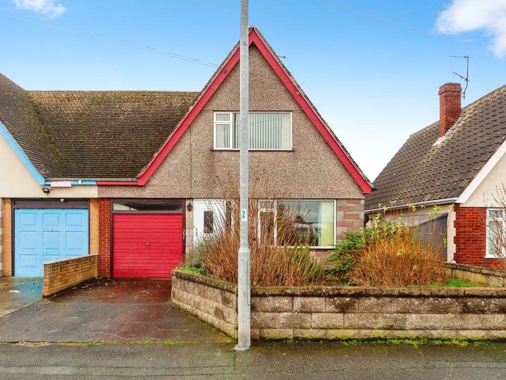 2 bed bungalow for sale in Victoria Road, Prestatyn, Denbighshire LL19