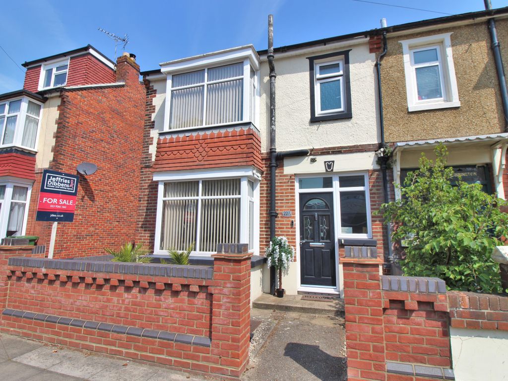 3 bed semidetached house for sale in Stubbington Avenue, Portsmouth