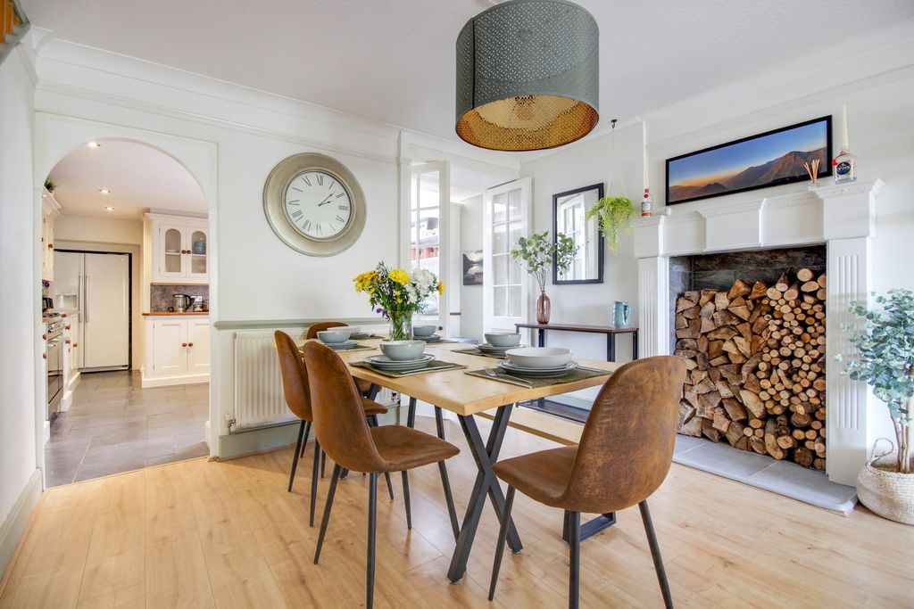 3 bed terraced house for sale in South View, Tawton, Barnstaple