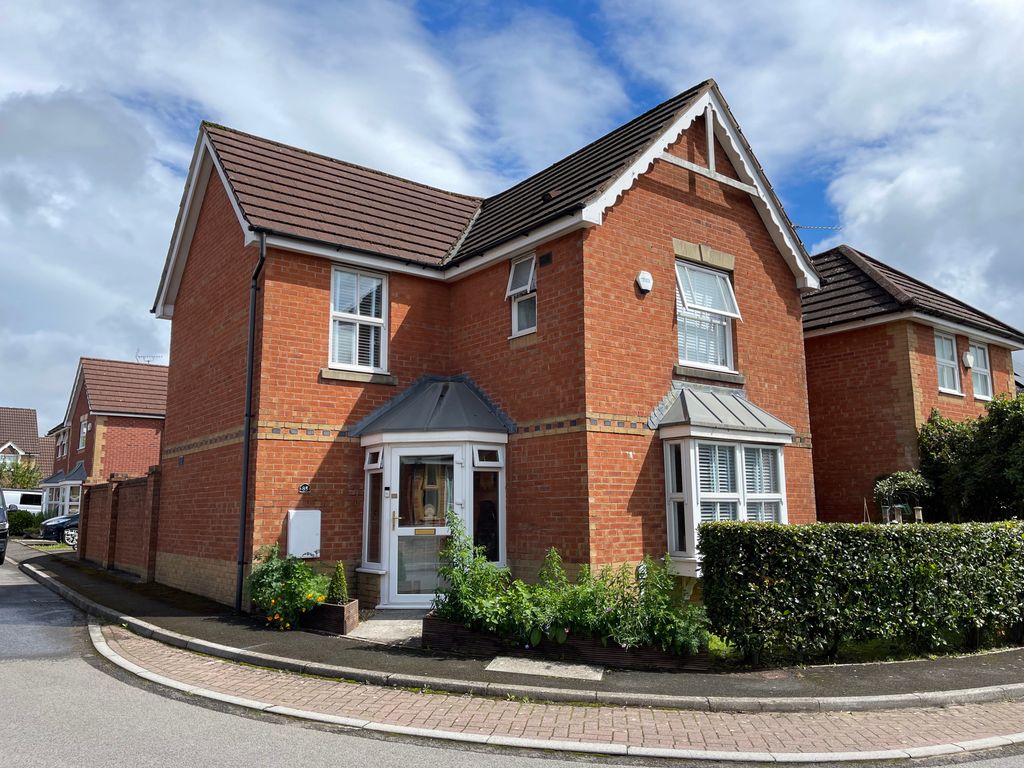 3 bed detached house for sale in St. Lawrence Park, Chepstow NP16, £