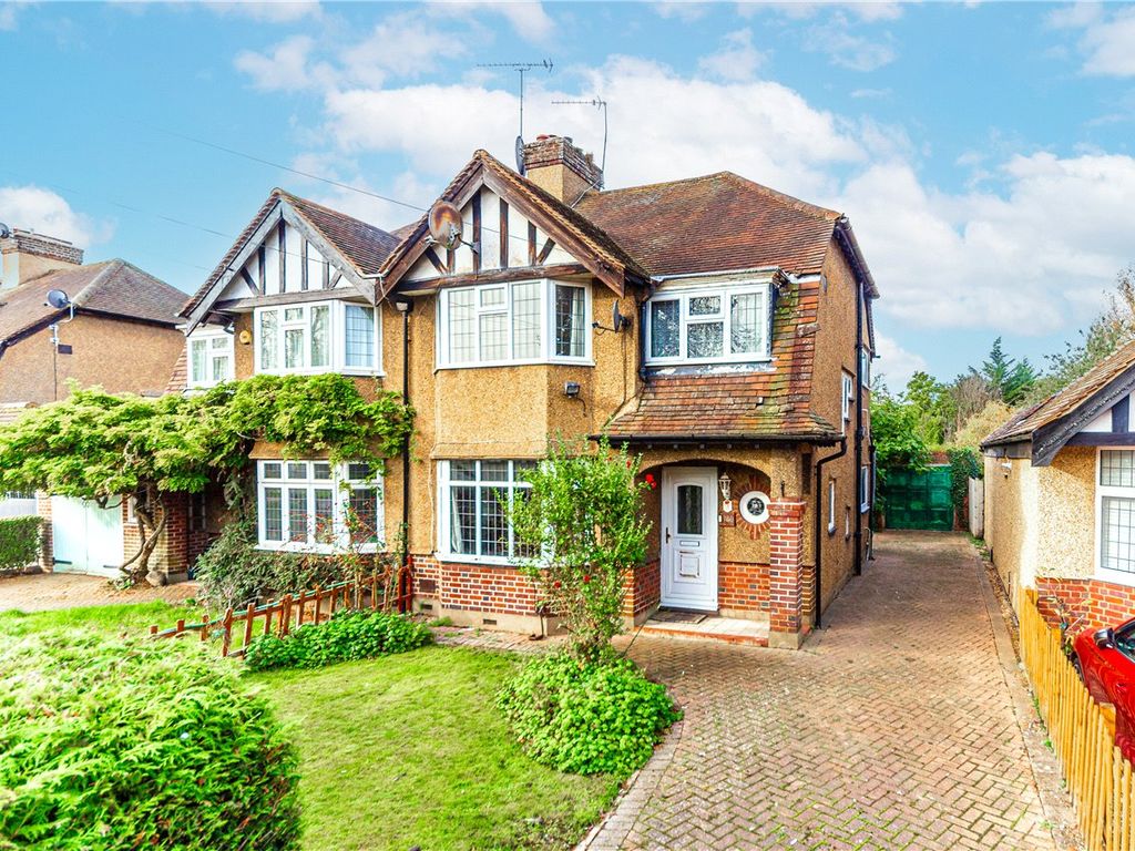 3 bed semidetached house for sale in Beechwood Avenue, St. Albans