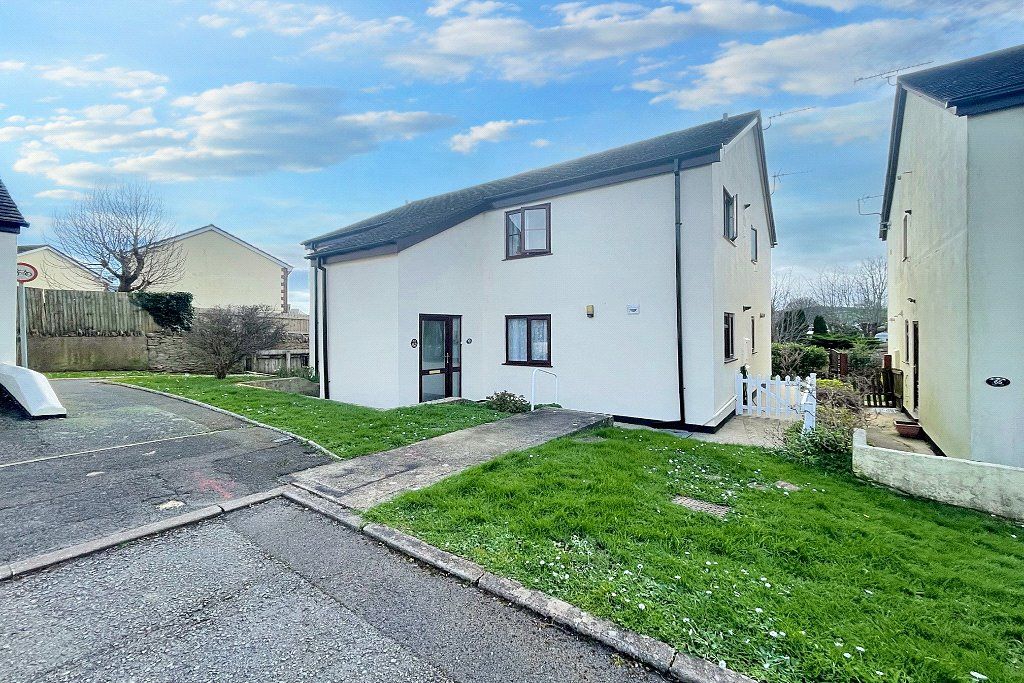 2 bed flat for sale in Alma Road, Brixham, Devon TQ5, £150,000 Zoopla