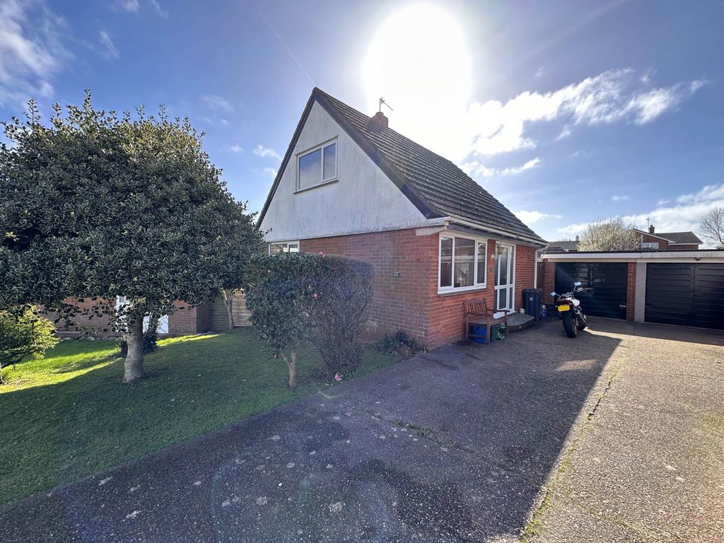 3 bed detached house for sale in Greenpark Road, Exmouth EX8, £350,000