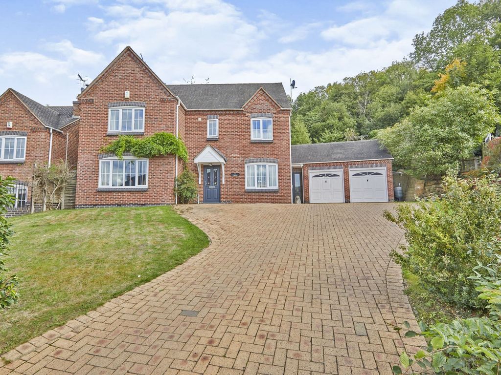 6 bed detached house for sale in Moorlands Road, Ambergate, Belper DE56