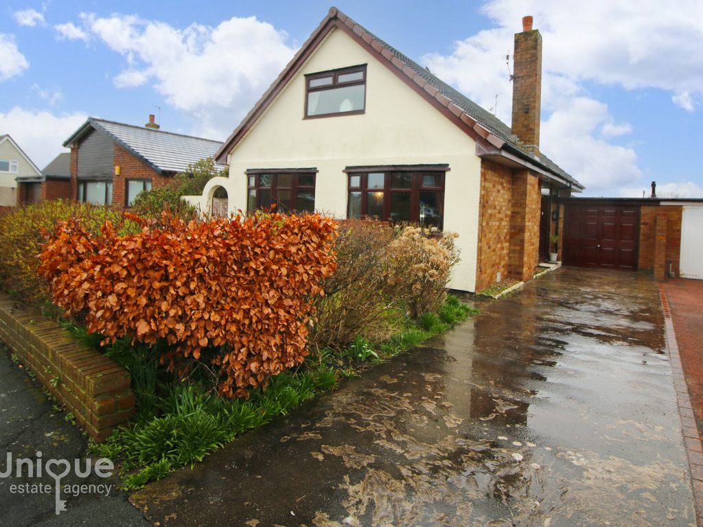 4 bed bungalow for sale in Mere Avenue, Fleetwood FY7 Zoopla