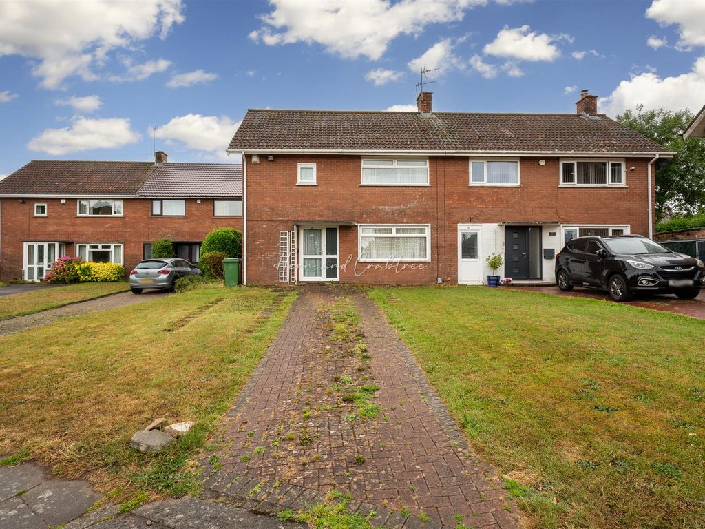 3 bed semidetached house for sale in Ashcroft Crescent, Fairwater