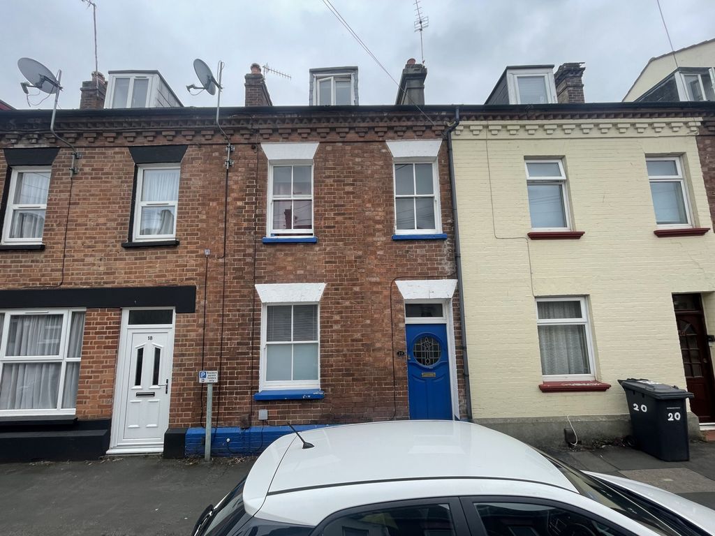 3 bed terraced house for sale in Beaufort Road, St Thomas EX2 Zoopla