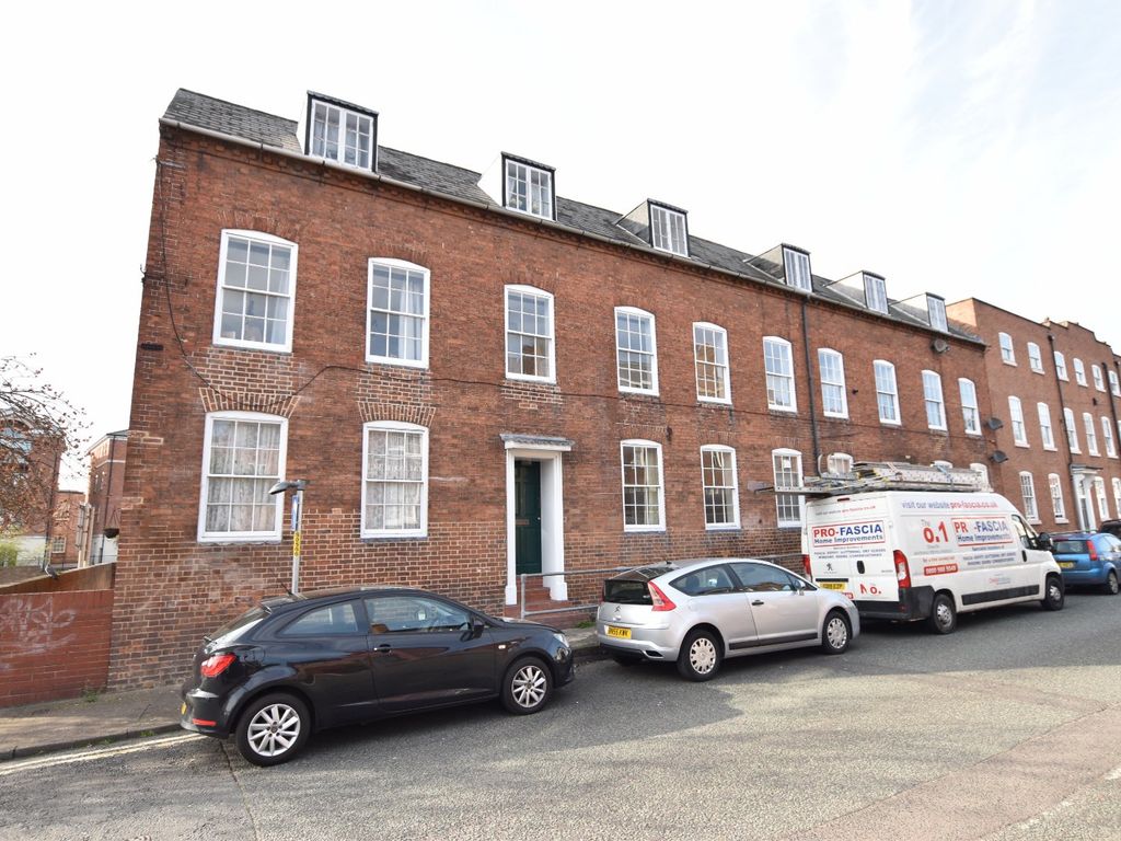 2 bed flat for sale in Bath Road, Worcester, Worcestershire WR5 Zoopla