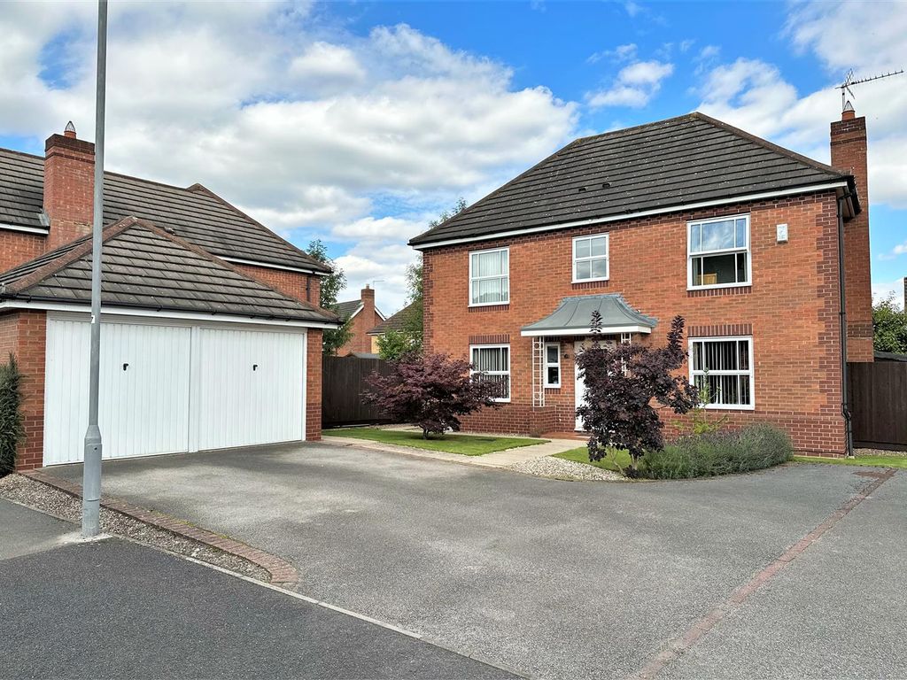 4 bed detached house for sale in Winstanley Drive, Newark NG24 Zoopla