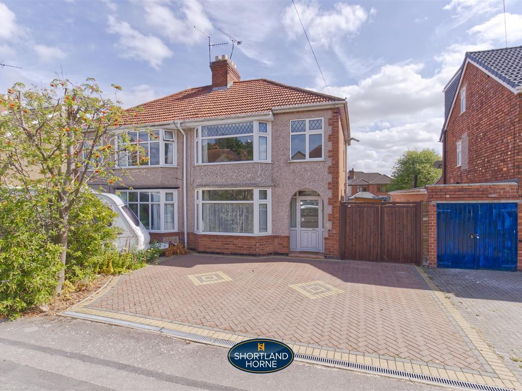 3 bed semidetached house for sale in Woodside Avenue South, Finham