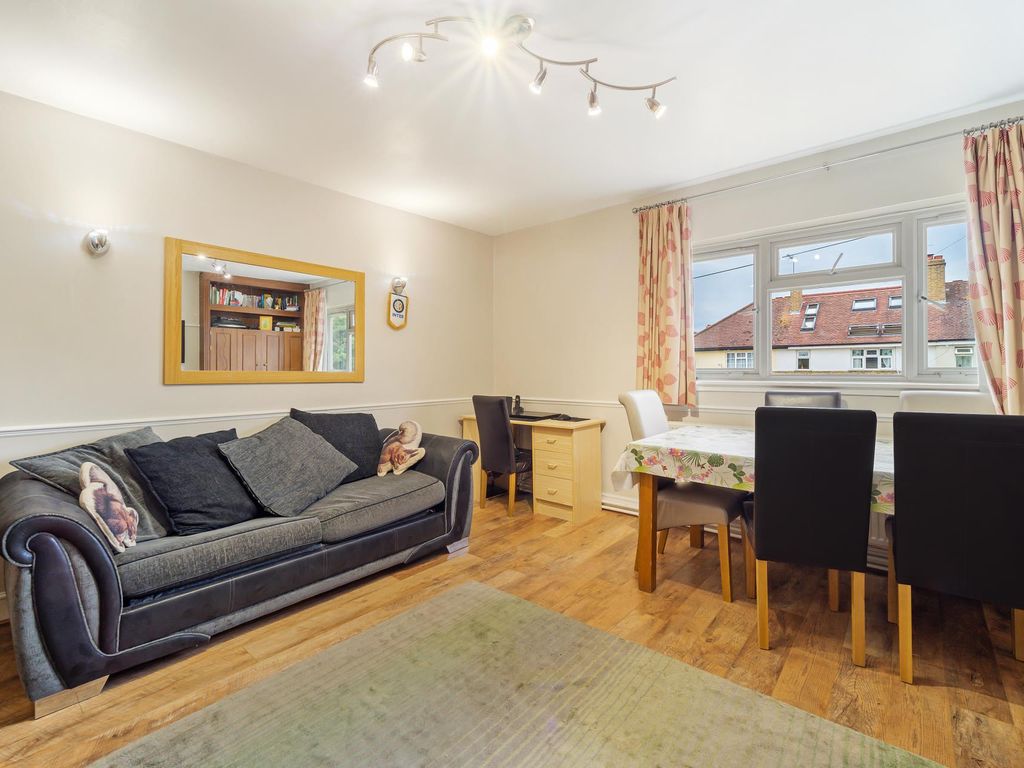2 bed flat for sale in Octavia Road, Isleworth, London TW7 Zoopla