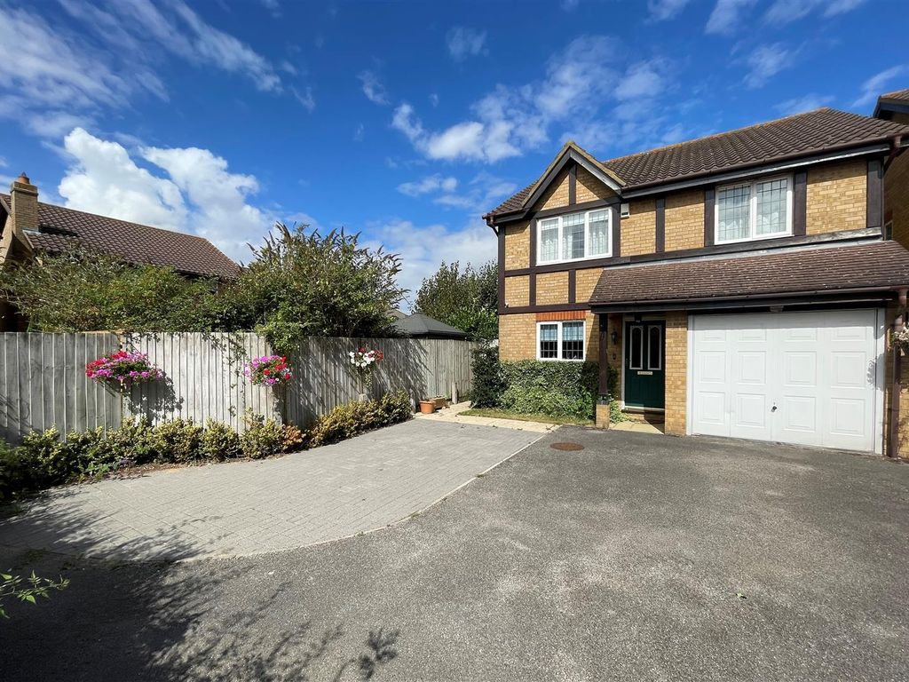 Shepherd Close, Aylesbury HP20  