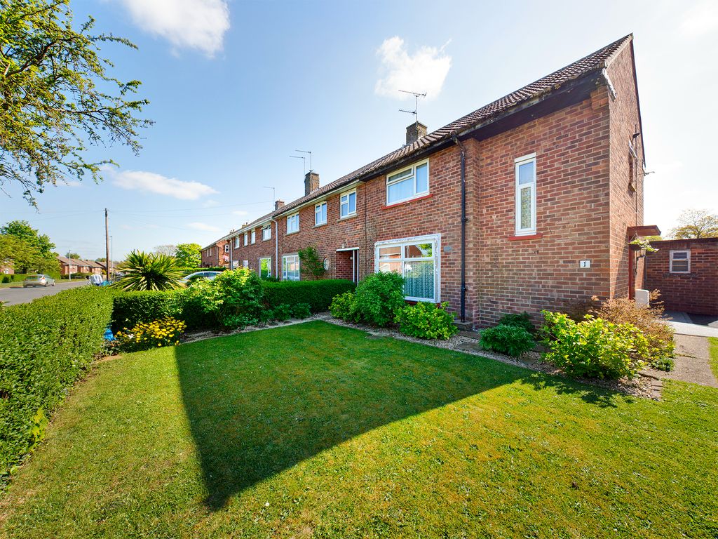 2 bed end terrace house for sale in Laughton Way, Lincoln LN2 Zoopla