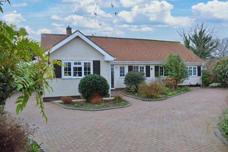 3 bed detached bungalow for sale in Hargon Lane, Winthorpe, Newark NG24
