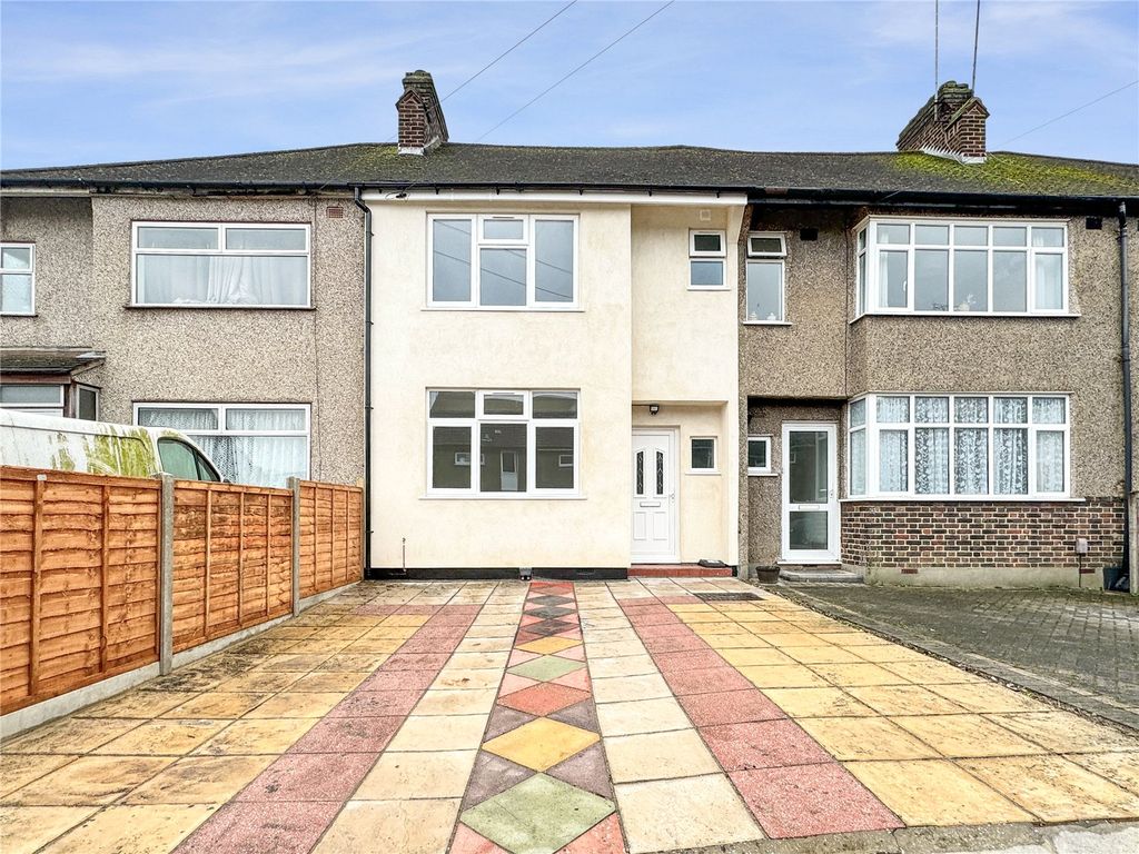 3 bed terraced house for sale in New Road, Swanley, Kent BR8, £375,000