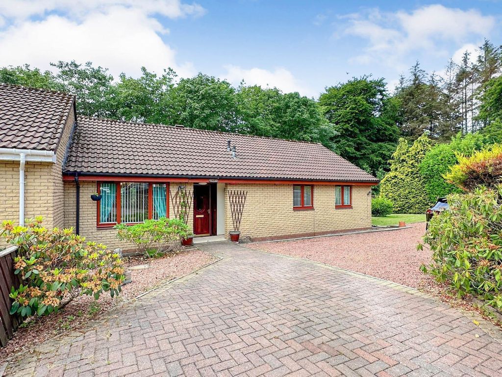 3 bed terraced bungalow for sale in Falcon Brae, Livingston EH54, £