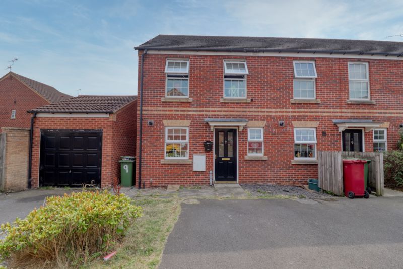 2 bed terraced house for sale in St. James Place, Scunthorpe DN16 Zoopla