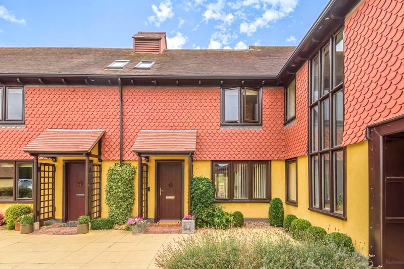 2 bed property for sale in Berrow Court, Gardens Walk, Worcester WR8