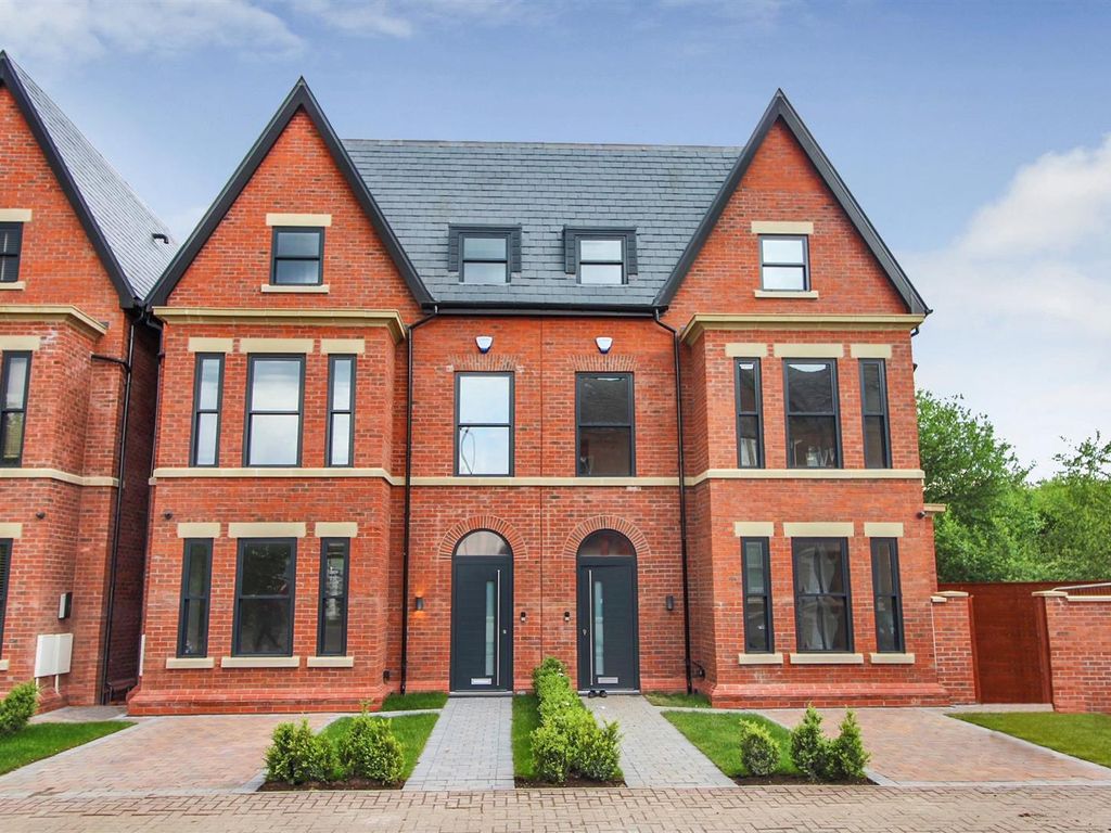 Darwen Street, Manchester M16  