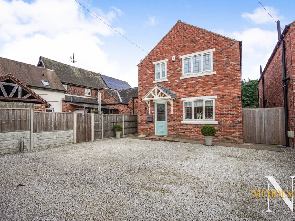 3 bed detached house for sale in Crown Mews, Sheffield Road, Creswell