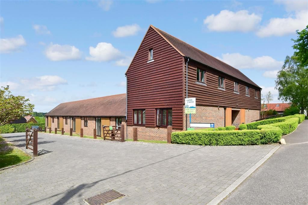 2 bed terraced bungalow for sale in Totease Mews, Buxted, East Sussex