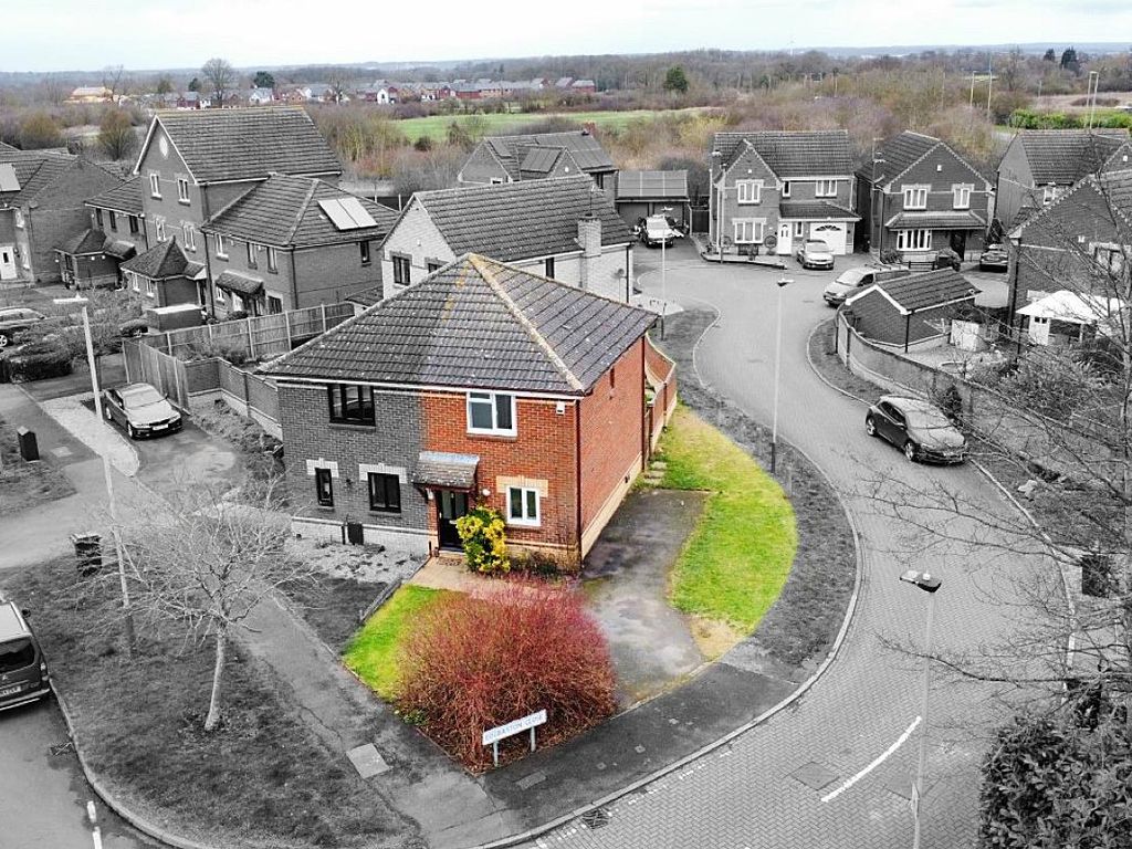 2 bed semidetached house for sale in Trent Avenue, Thurcaston Park