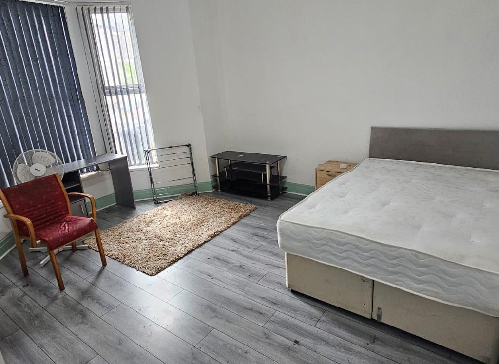 Room to rent in Neville Street, Cardiff CF11, £650 pcm Zoopla