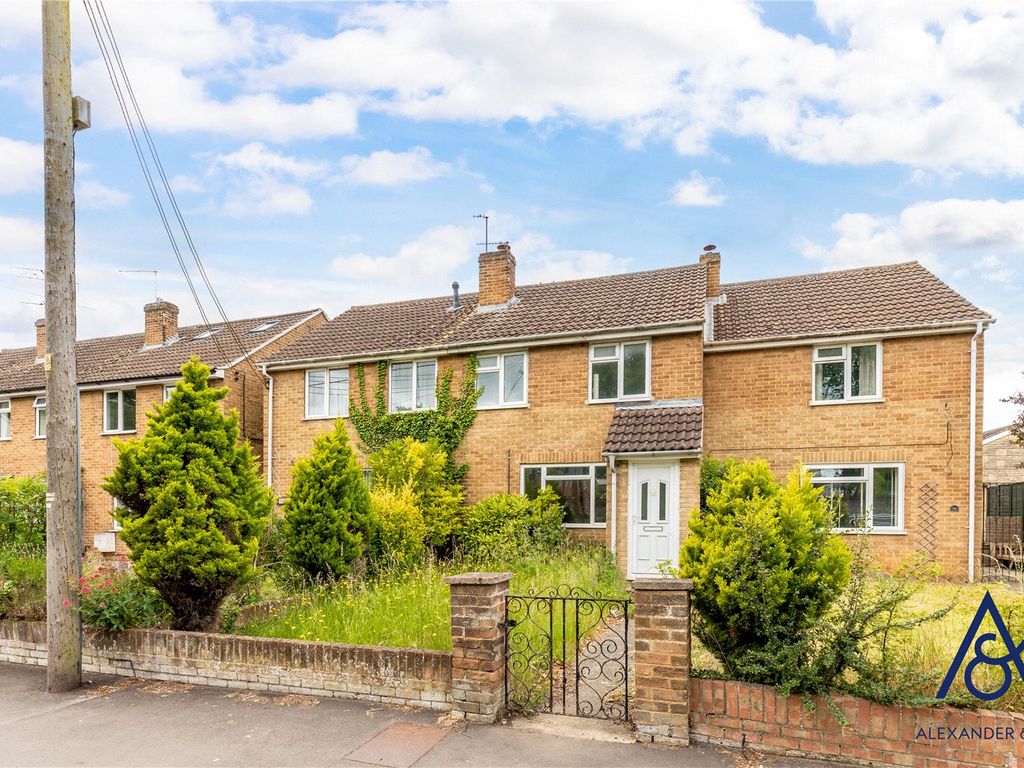 2 bed terraced house for sale in Kings End, Bicester OX26 Zoopla
