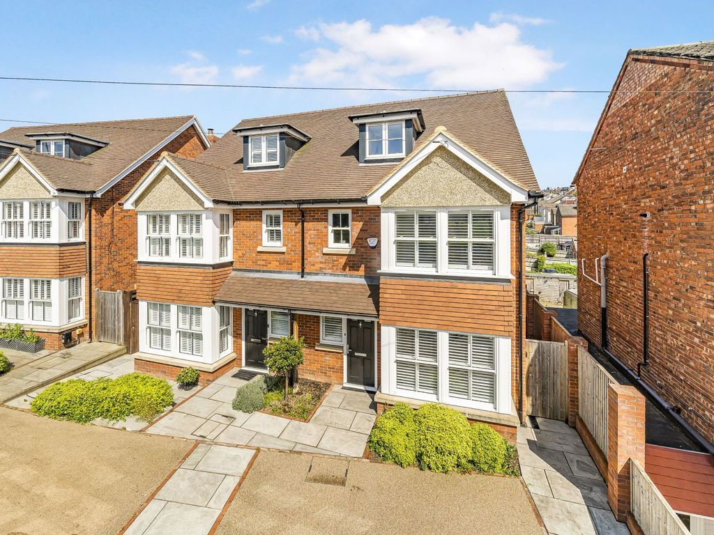 4 bed semidetached house for sale in Silverdale Road, Tunbridge Wells