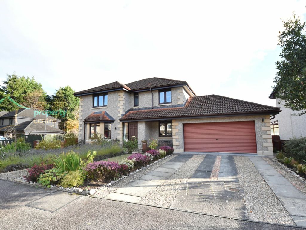 5 bed detached house for sale in Spey Crescent, Fochabers IV32 Zoopla